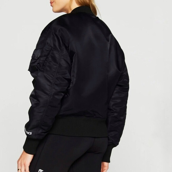 Fabletics Bomber Winter Coat Black Lightweight Oversized Short Puffer Jacket. - Picture 2 of 16